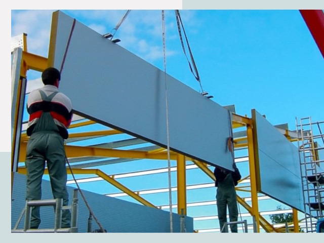 Монтаж сэндвич-панелей в Вологде от 616 руб.